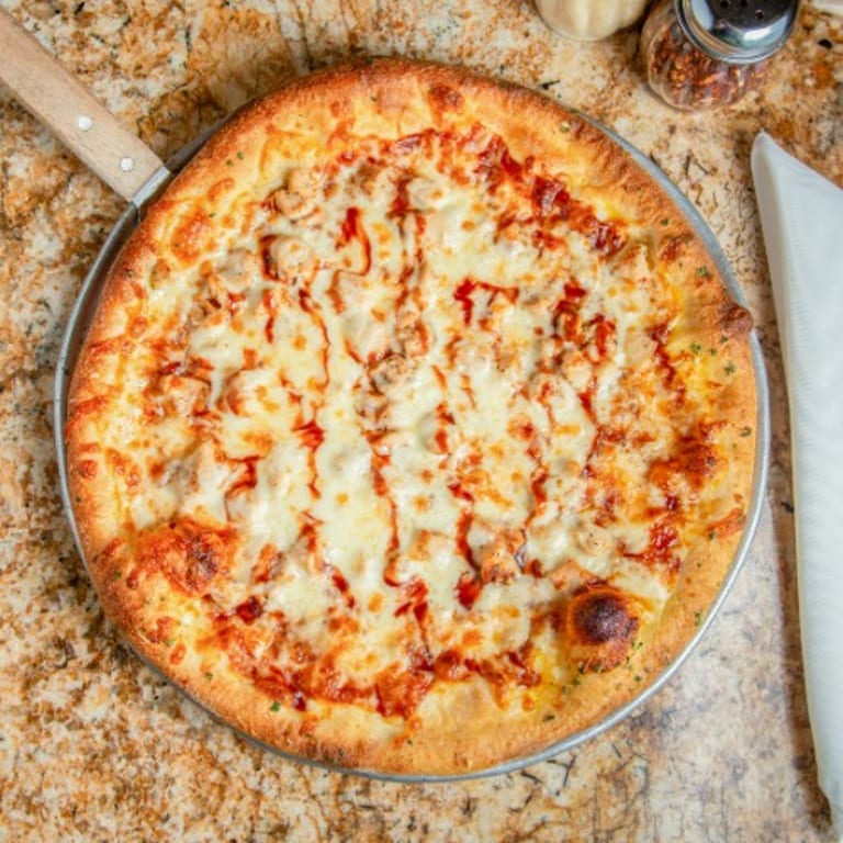 BBQ Chicken Pizza Delight