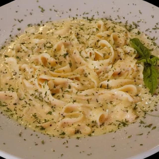 Fettuccine Alfredo.
